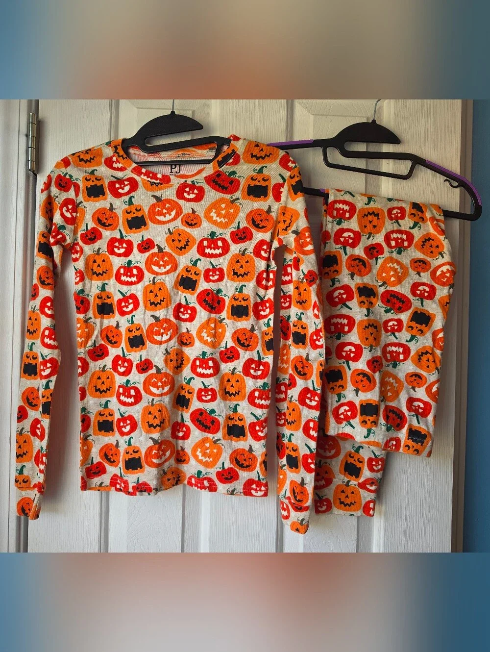 The Children's Place Orange Pumpkin Print Pajama Set Size 16